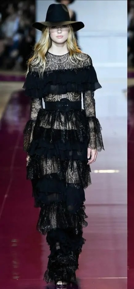 欧美高定走秀宴会黑色高贵晚礼服2020-669¥