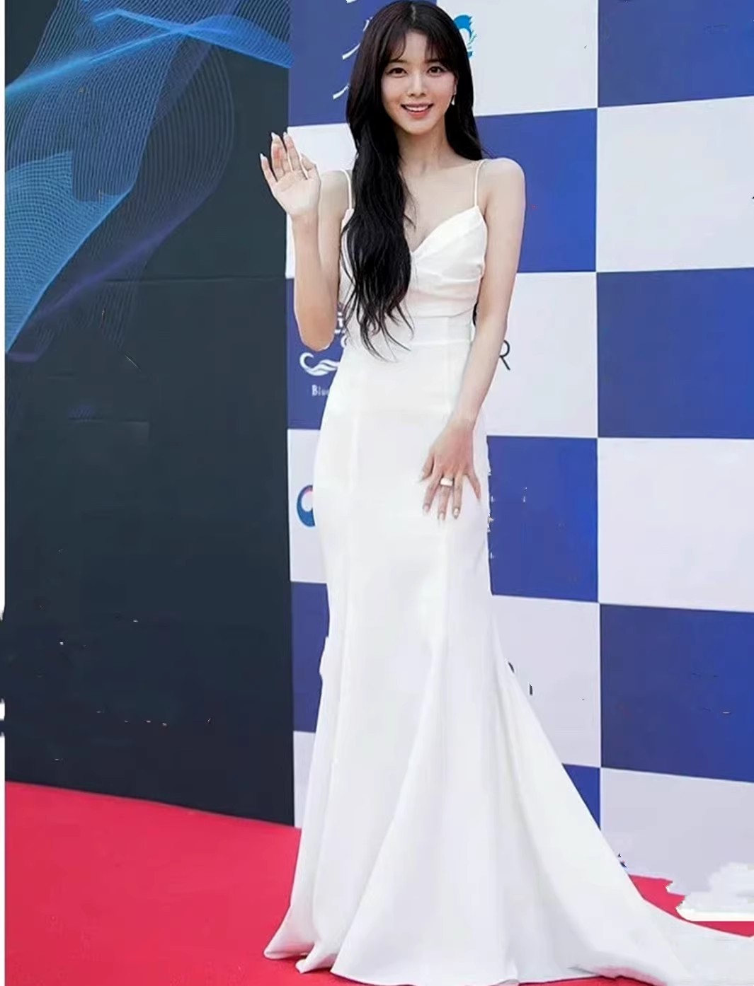 第16款实物图浪漫婚纱 经典婚纱款式